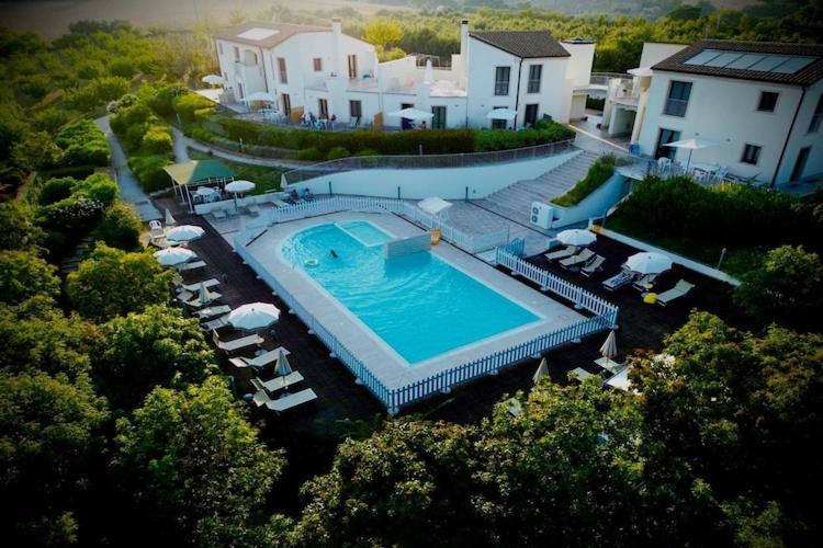 Holiday Resort Contea Dei Ciliegi بيسادو المظهر الخارجي الصورة